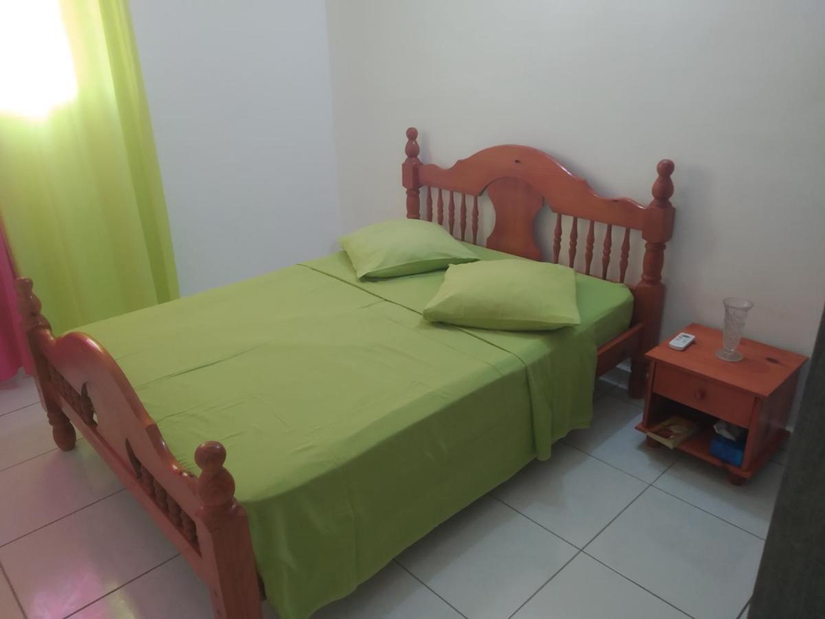Villa Soleil De Surgy Sainte-Anne  Buitenkant foto